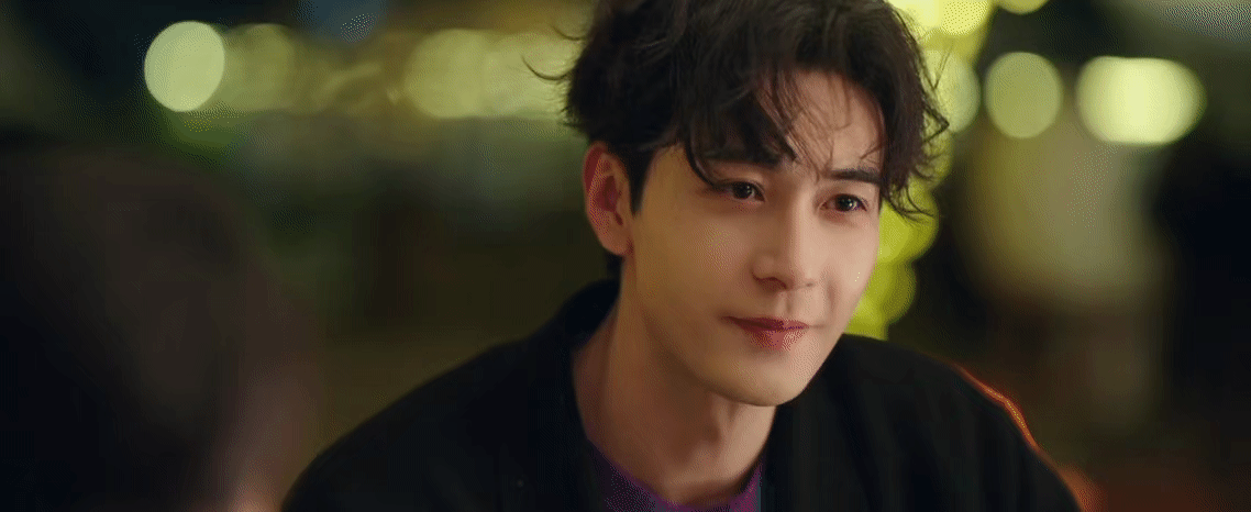 陈星旭眼神全肯定🆘陈星旭这眼神杀我一万遍！看向林欢儿那刻，温柔里裹着绝对的笃