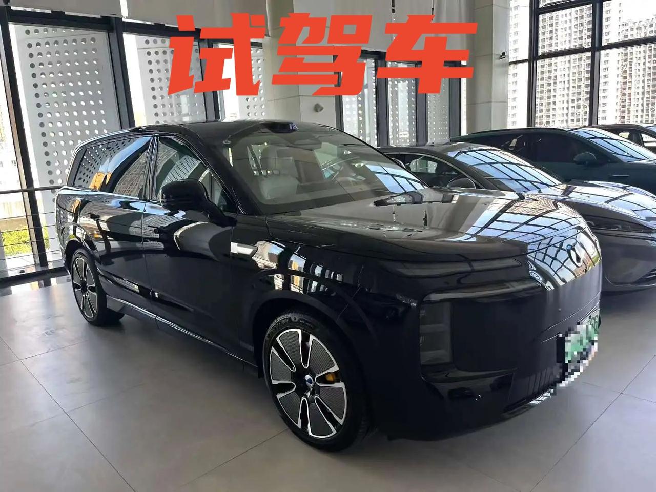车型:腾势2025款腾势N8L2.0T无级旗舰型​车况:原版原漆实表