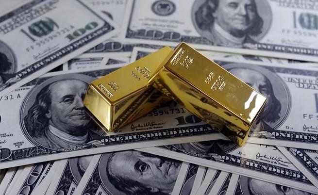 最近这金价走势，真是把不少投资者的腰都给闪了，本以为中东那边一开打，黄金作为避险