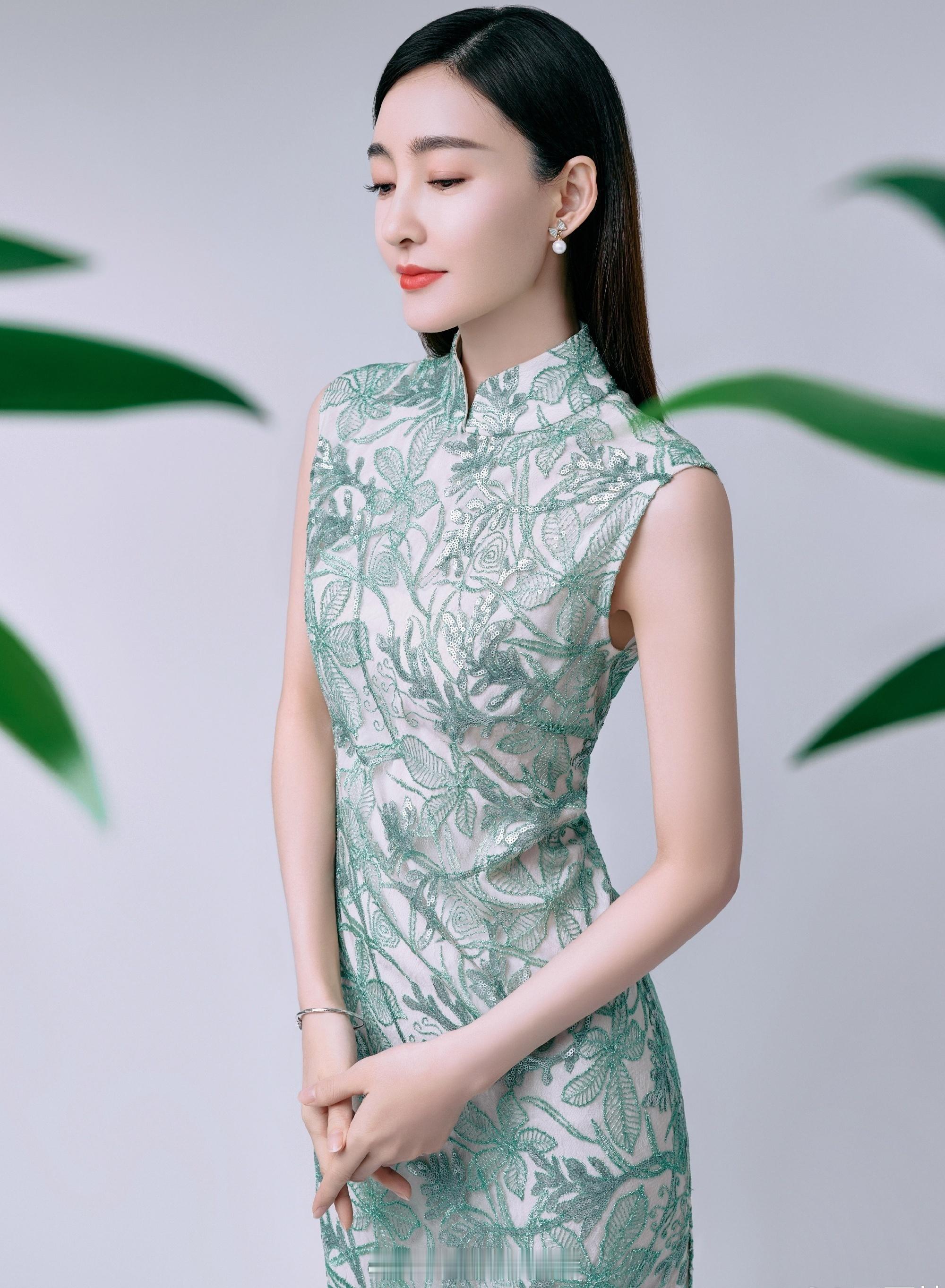 王丽坤中式旗袍礼服穿搭大赏​​​