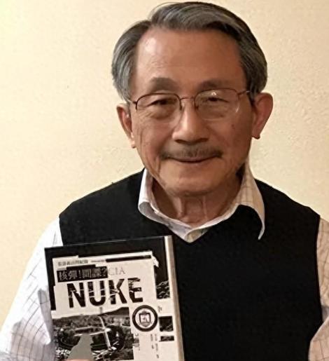 1988年，中国核武专家张宪义携带机密叛逃美国，时隔28年后，他公开为自己的行为