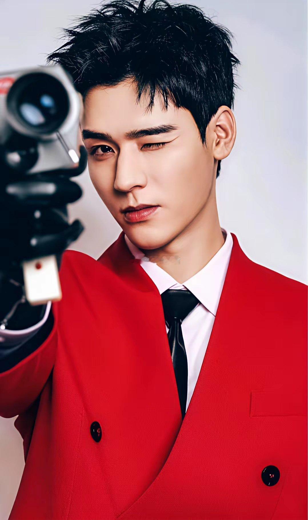 15亿播放把龚俊送上徐克片场​​​再晚一步，武侠顶流就换姓​​​《暗河传》7.8