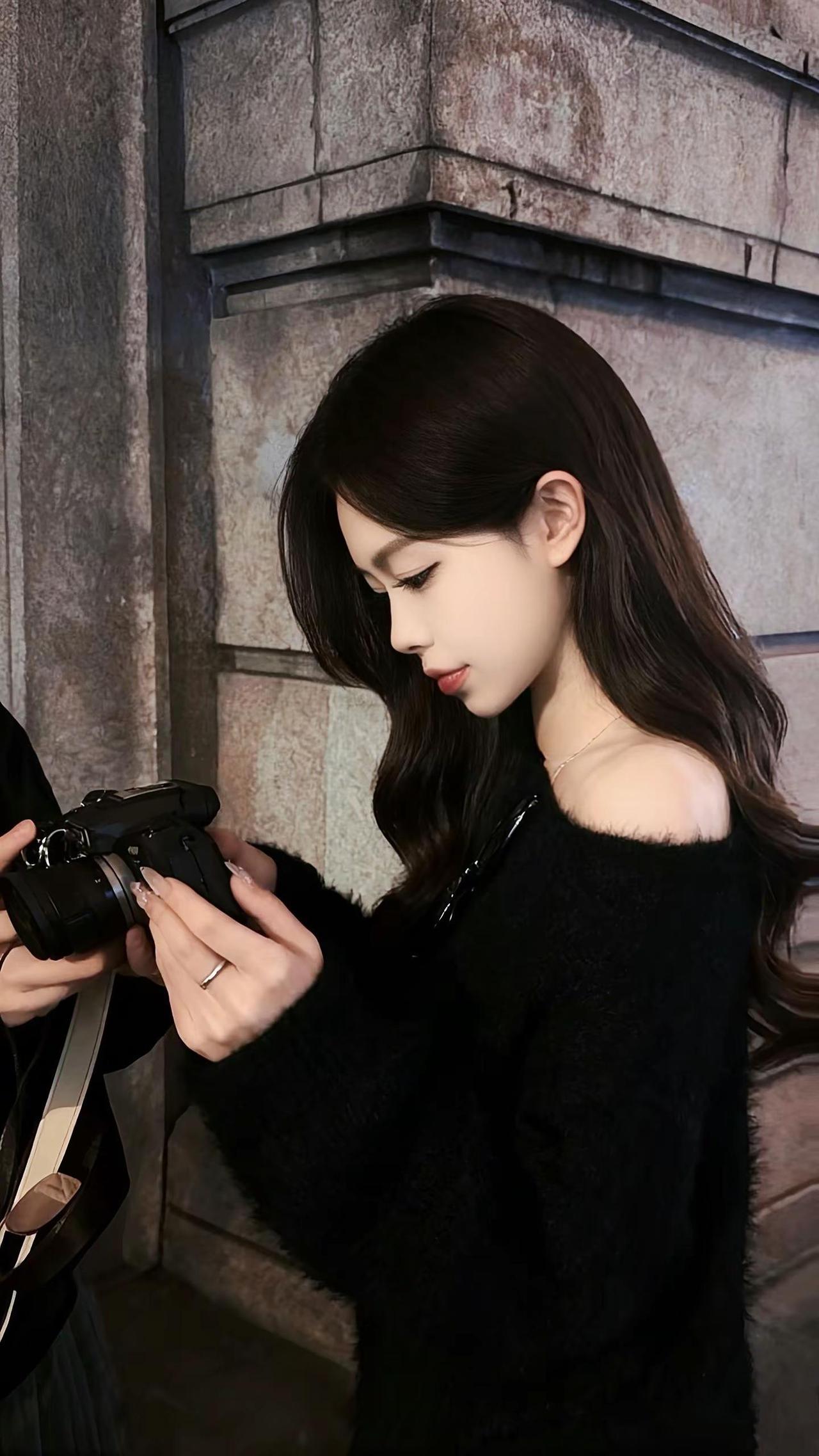 你又逃避那我买好蛋糕和花等你