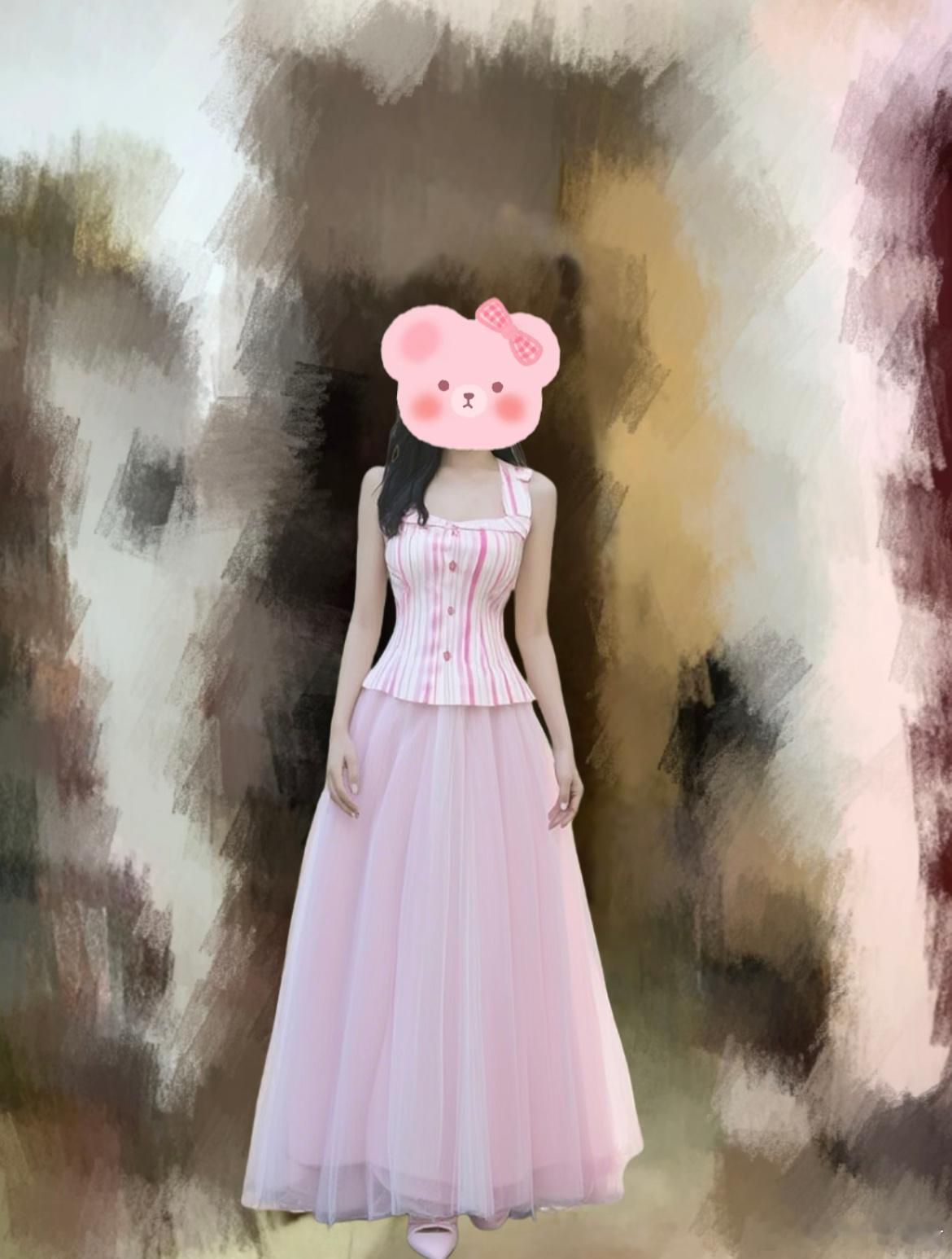 女生审美！选哪件啊啊啊？​​​