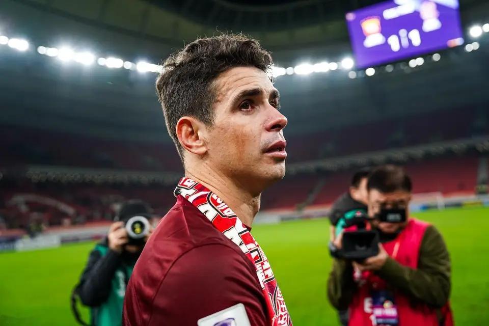 暖心！得知奥斯卡心脏病突发，上海海港表示愿意为其提供医疗帮助！昨天巴媒报道，前