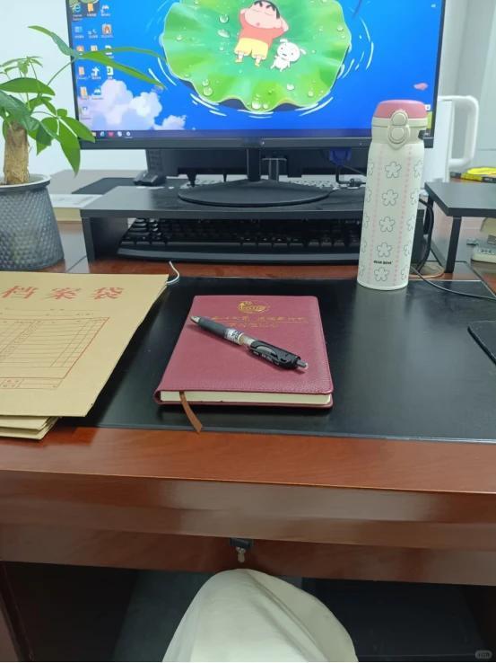 在苏州、无锡、常州这种经济强市，如果家里做生意，有厂房设备，自己一毕业就上岸，还