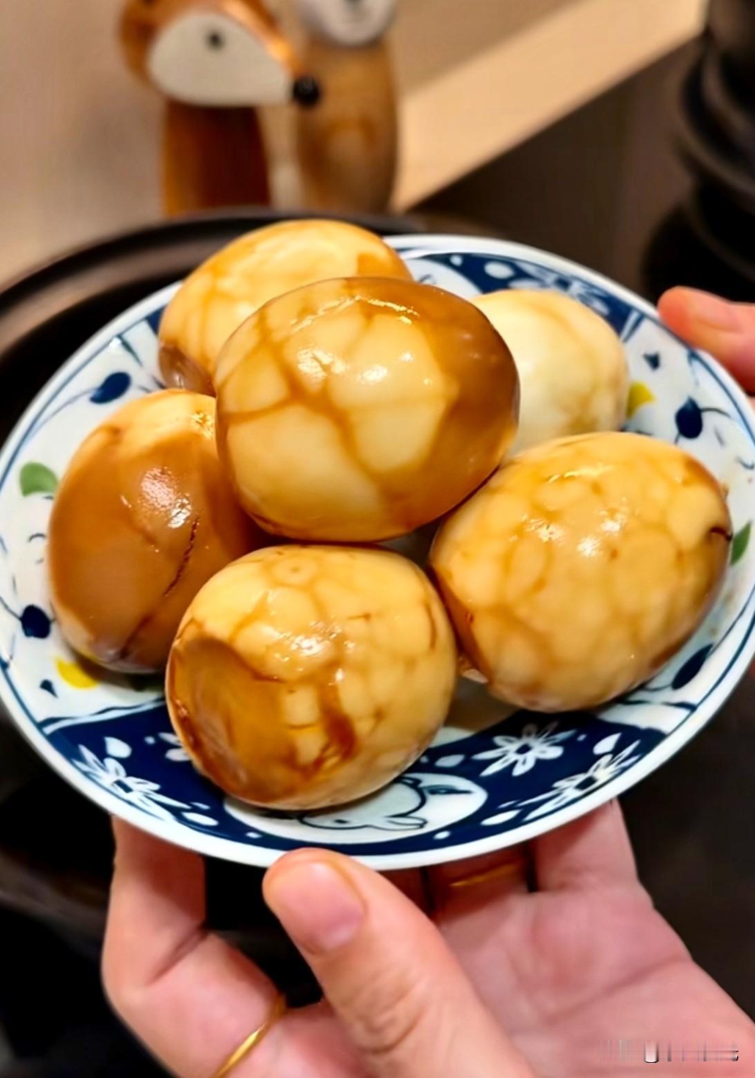 孩子开学之后，早餐真的不用天天费尽心机换花样！白粥、面条配鸡蛋是最省事的搭配，但