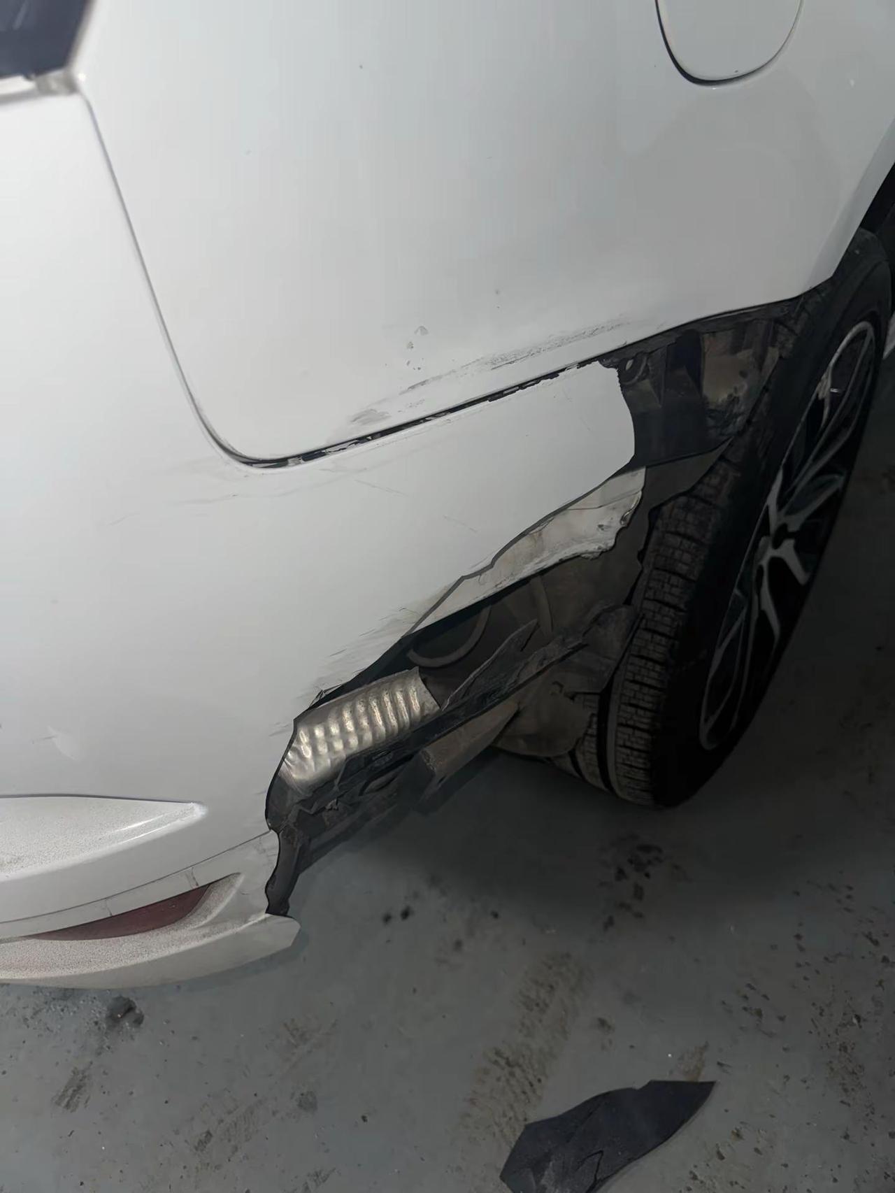 家人们停更几天晒出了自己的座驾