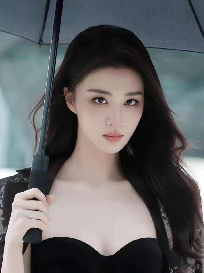 中国诗人为王楚然写的一首“接龙诗”！楚水青山映画楼楼台风华意悠悠悠然一梦