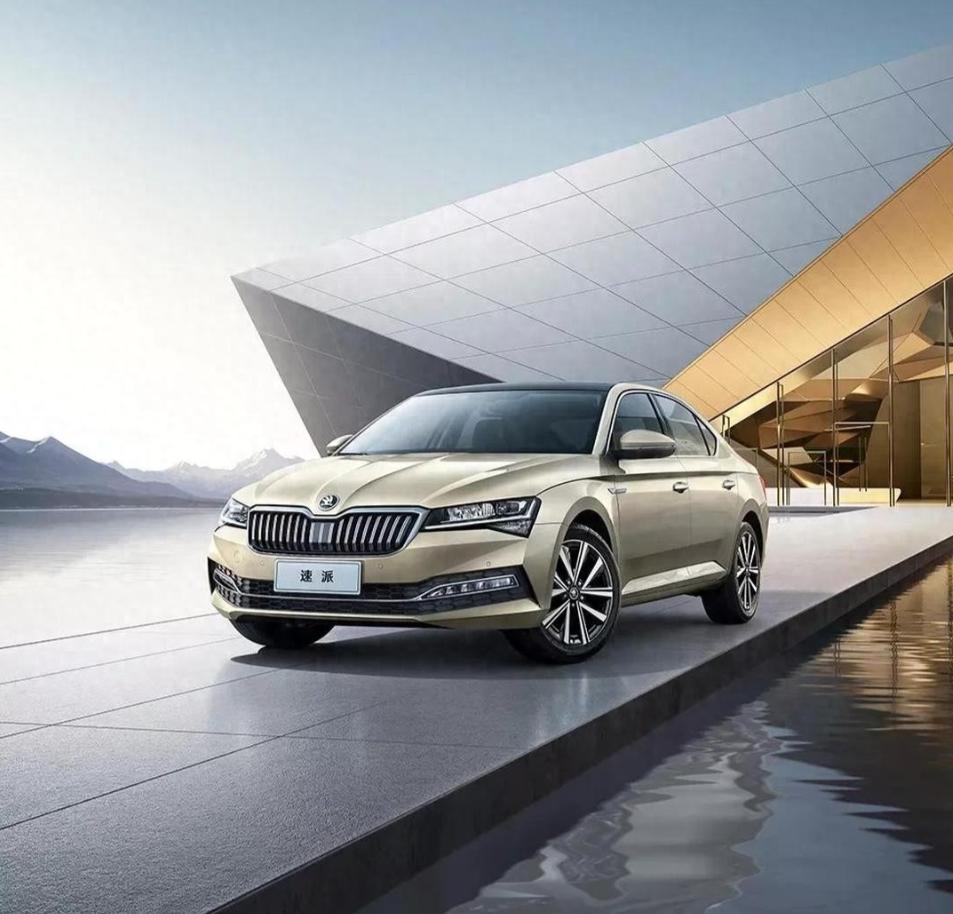 前两天刷到个帖子，说这8款国产车“随便买哪款都不会后悔”。长安UNI-V、CS7