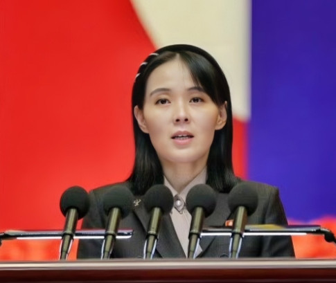太直接了！朝鲜方面怒斥韩国虚伪，强调没兴趣陪李在明演戏。针对韩国近期释放缓和局势