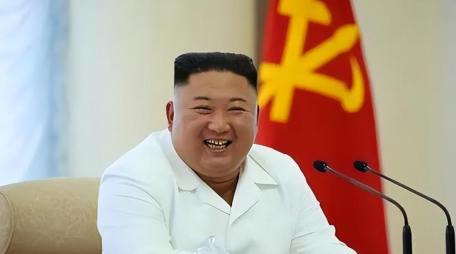 今年国际圈最让人没想到的事，居然是朝鲜真的把“兄弟情”落到了战场上，前两年跟俄罗