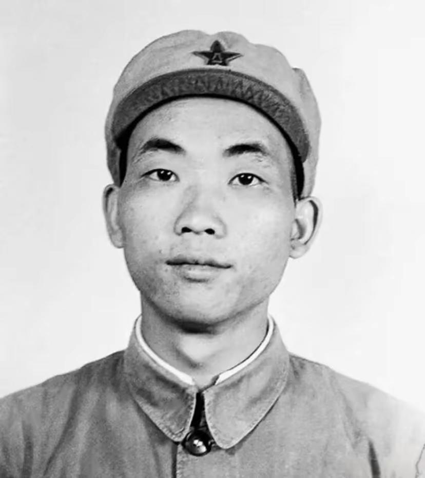 19岁新兵一人打退美军5个营。你敢信吗？一个19岁的新兵，第一次上战场，就一个人