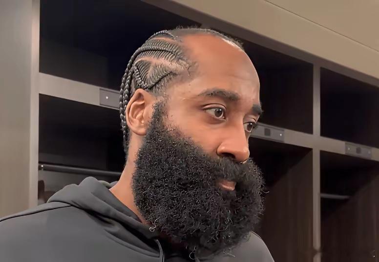 哈登为什么突然又这么厉害了？很简单，其实就是罚球回来了！自从比尔和莱昂纳德受伤之