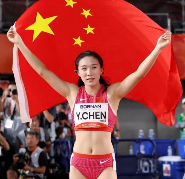 清北浙大怕是要遗憾了！17岁短跑小将陈妤颉在亚运会上拿下三金一银，还打破了赛会纪