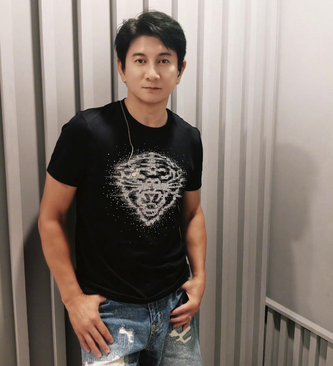 突然理解刘诗诗了，原来她早就看清了吴奇隆的底色，吴奇隆和蔡康永都是来自台