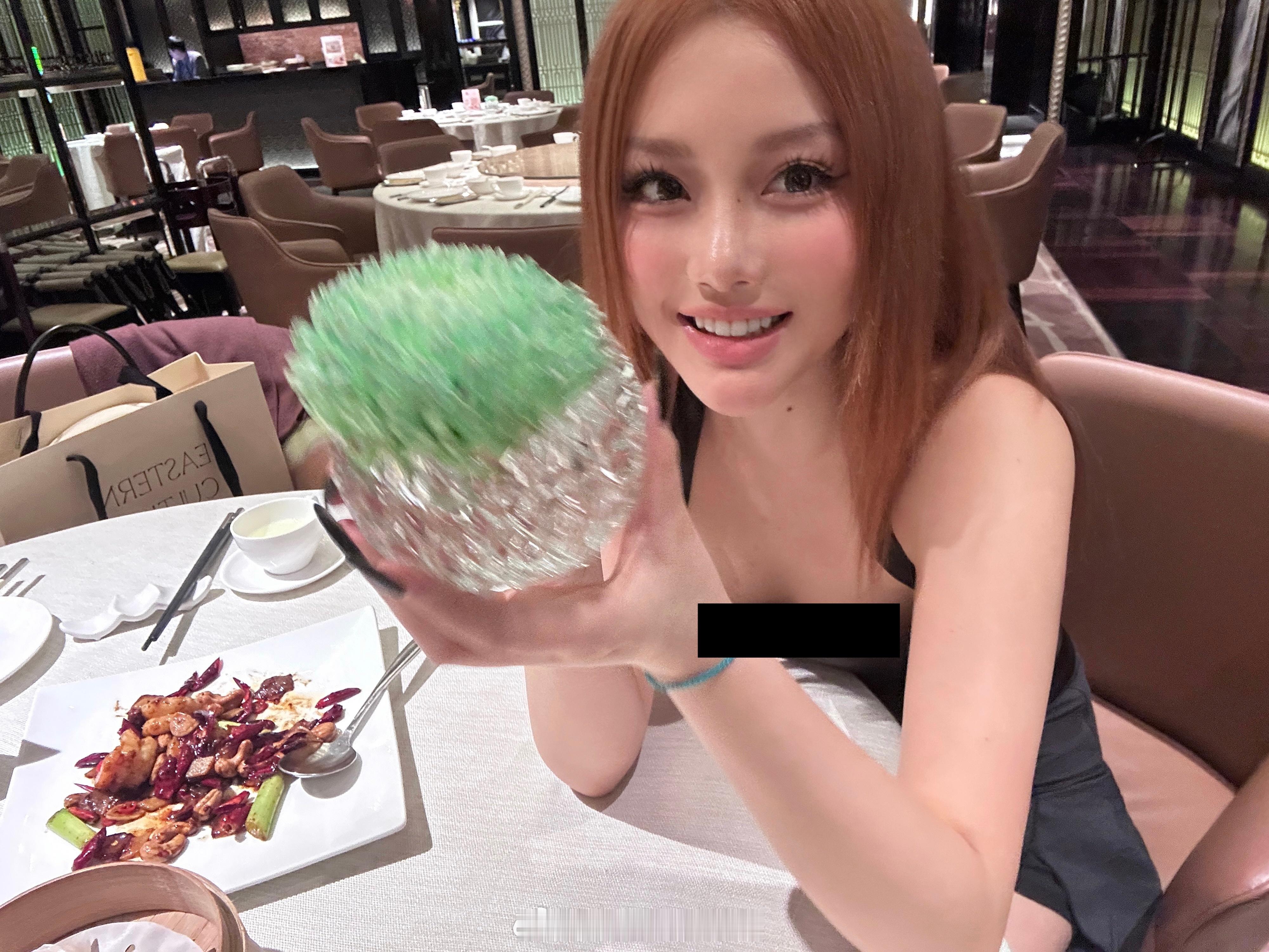 很多发型了