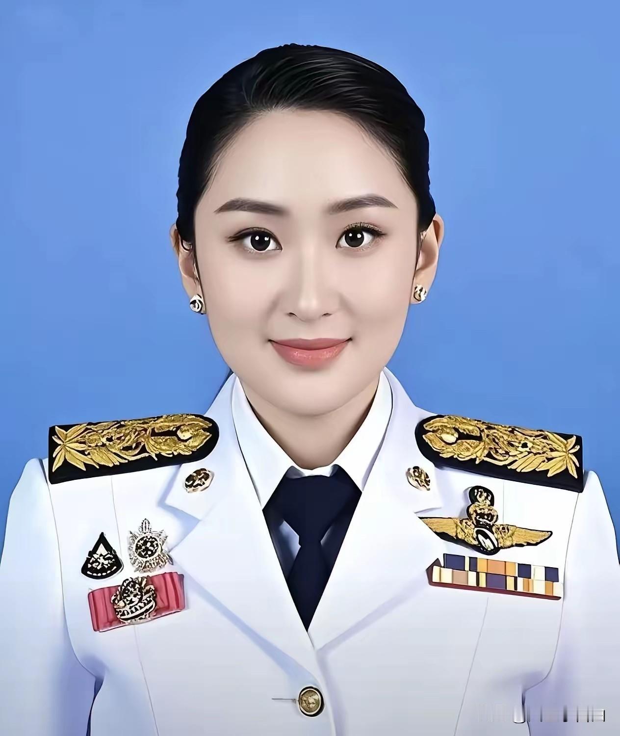 快报！泰国宣布12月24日泰国看守总理阿努廷突然宣布，要以自豪泰党候选人