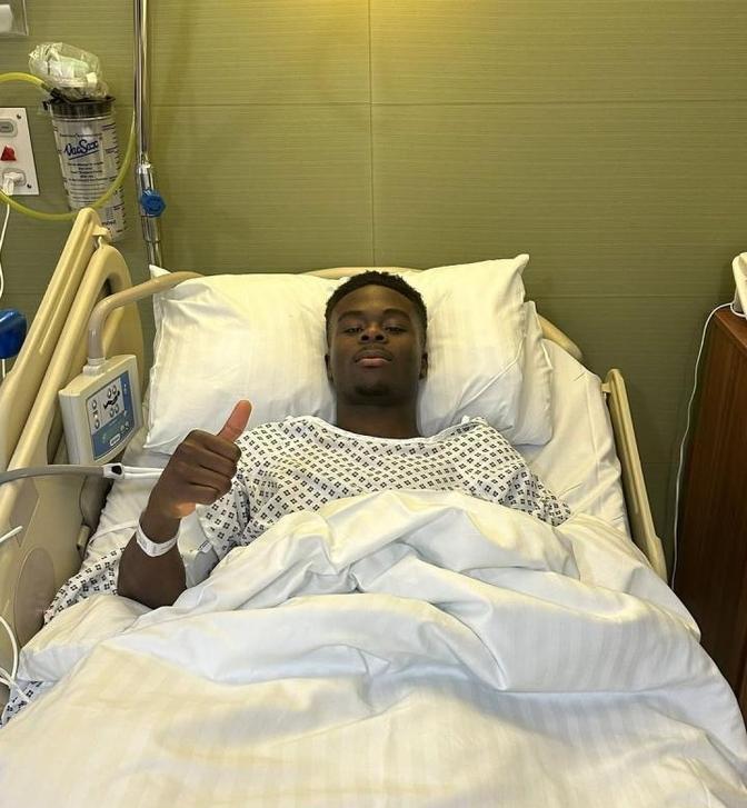 阿森纳球迷认定事实了，有些球星重伤后无法恢复到巅峰。萨卡没受伤前，赛季15+