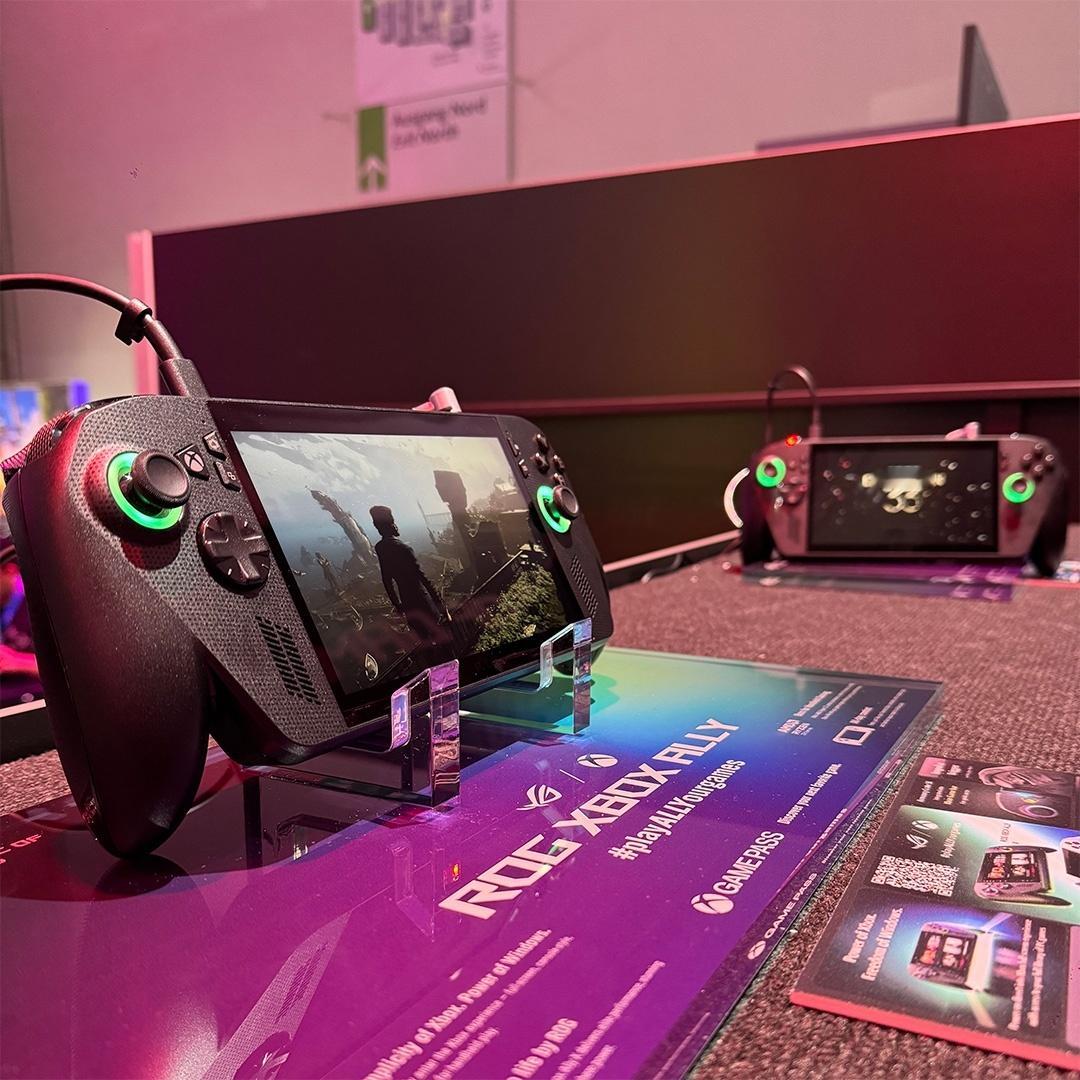 德国时间2025年8月20日，全新ROGXBOX掌机X于科隆国际游戏展2025