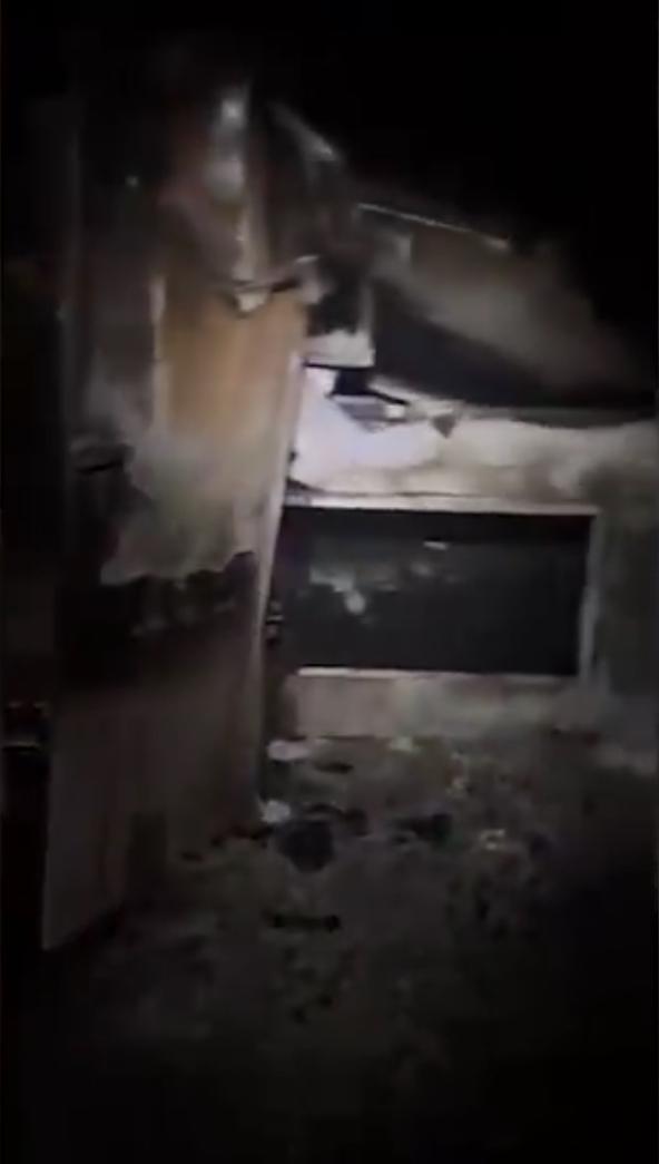 福特号船舱天花板被烧穿！其破坏程度，堪称被吃了一发反舰！“福特”号航母，在红