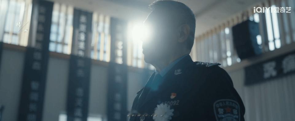 任嘉伦新剧哭着吃饭这段好窒息真的求求剧集深渊无间别🔪我了，真的好心疼李成啊