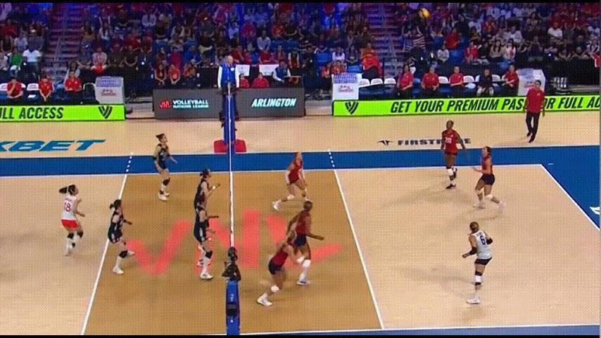 可算是从美国女排手里拿了一局了，我们1/4决赛不用打巴西女排了，打的应该是日本女