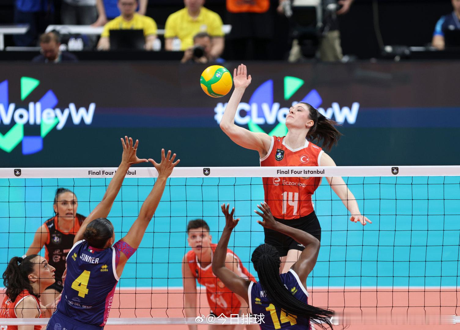2026女排欧冠【伊萨奇巴希与瓦基弗银行会师决赛】北京时间5月3日凌晨，伊斯坦