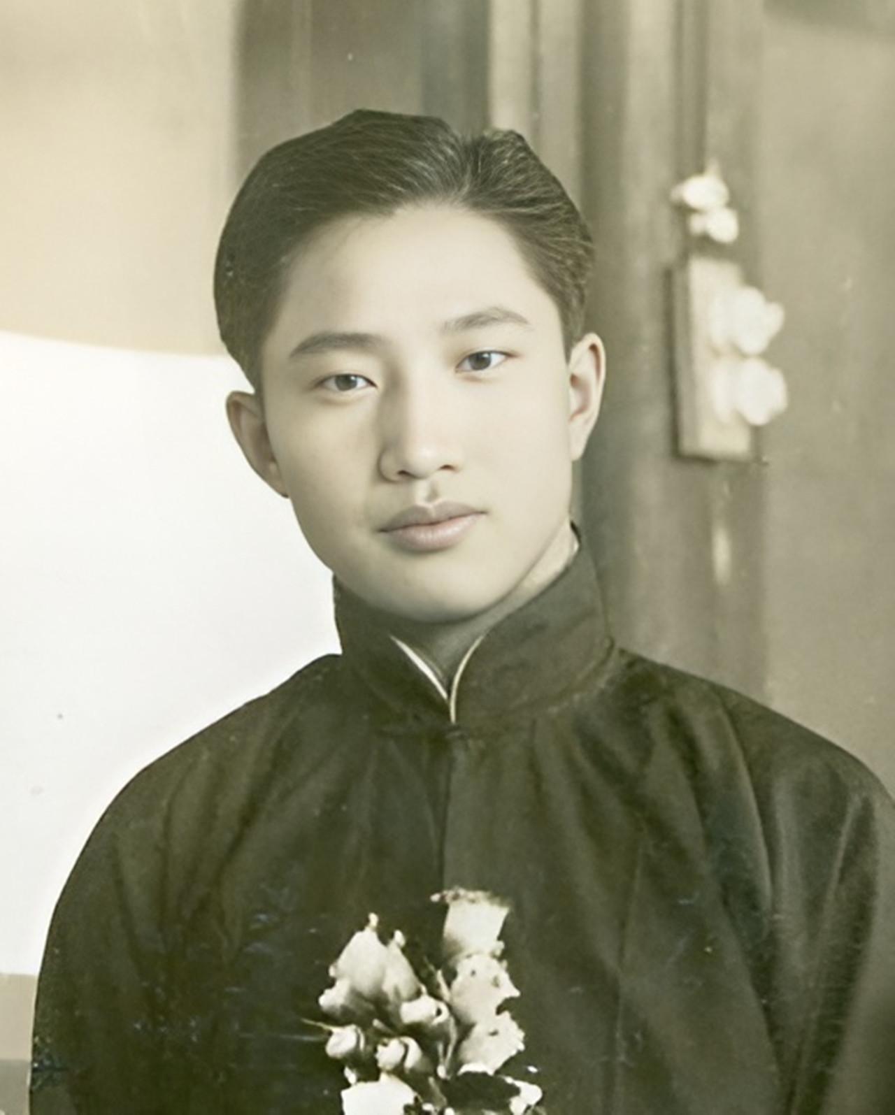 1988年，一台湾老人回到大陆后，竟然直接去了中南海！中央领导亲自予以接见，老人