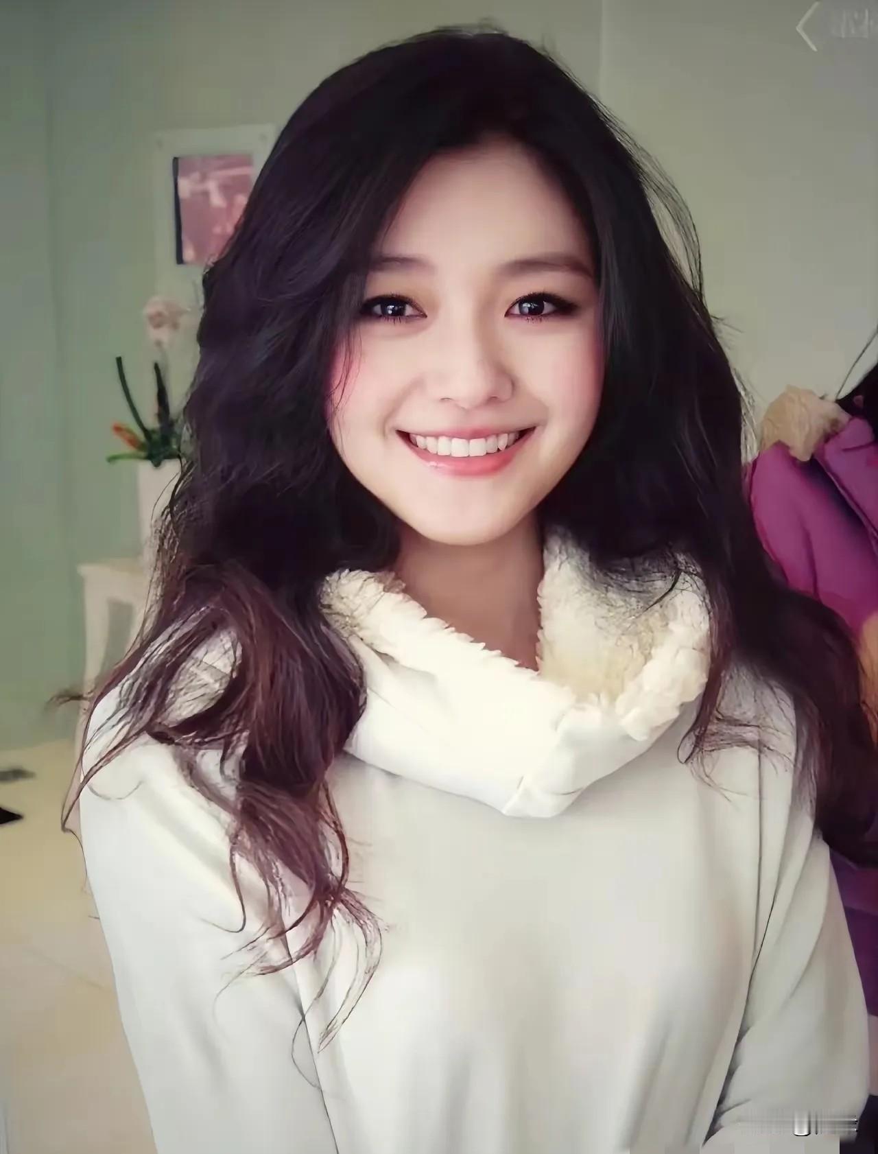 S和郭碧婷，S到底输在哪？同样都是湾湾女明星，同样都是嫁入豪门！同样都是婚后，