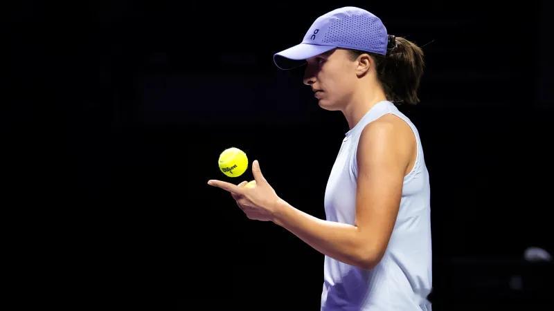 输掉对阿尼西莫娃的比赛，没能小组出线。赛后，她谈到了自2022年首次登上W