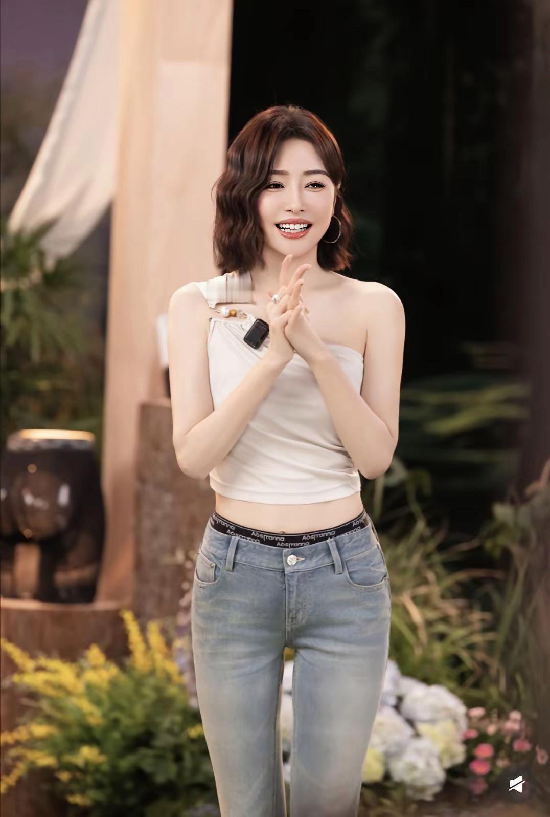 秦岚这身材真的没得说，状态也太好了