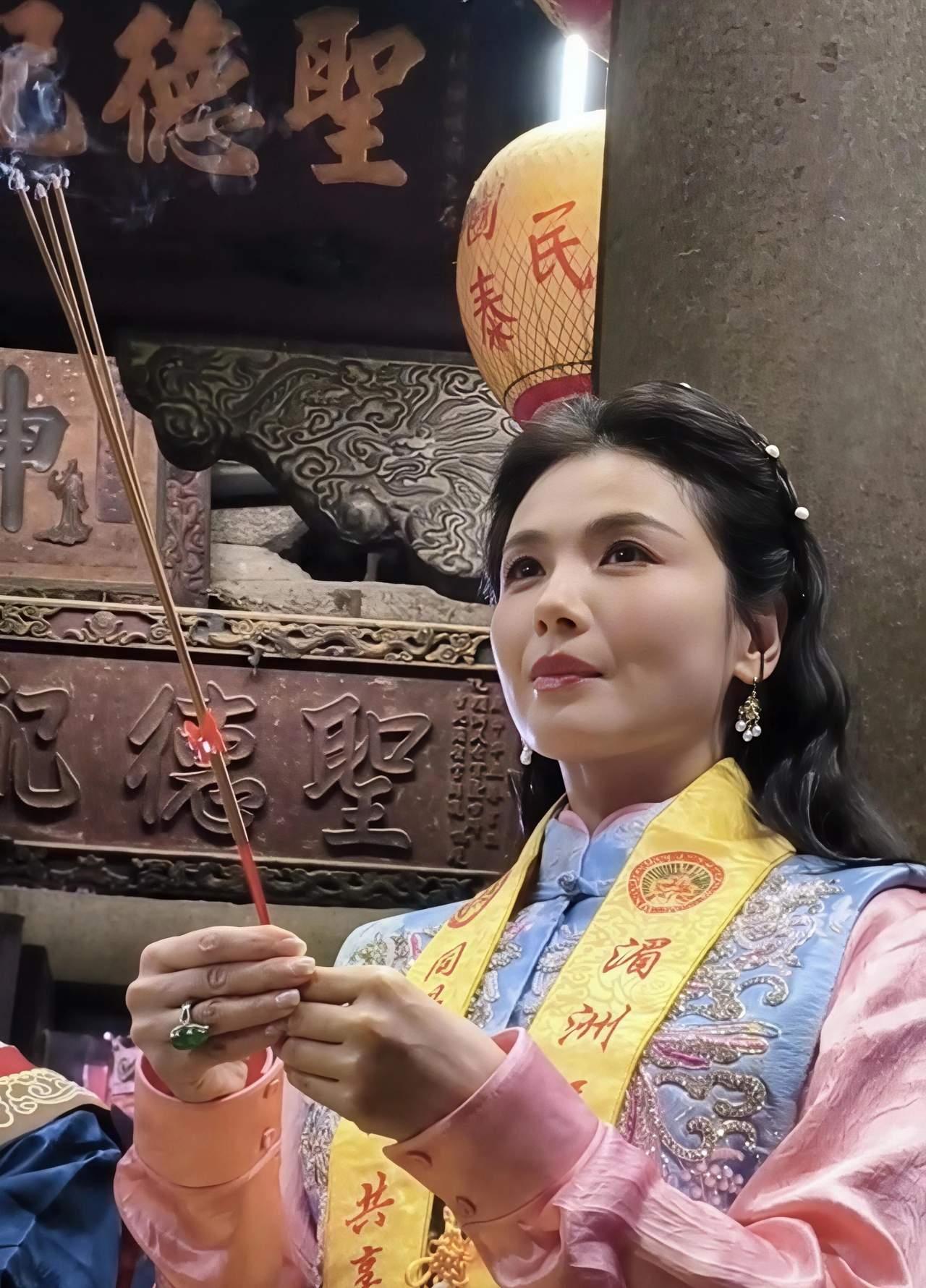 刘涛此时想想都觉得难受。看了一早上的刘涛和湛江的小妈祖，我真的是想不明白，这到