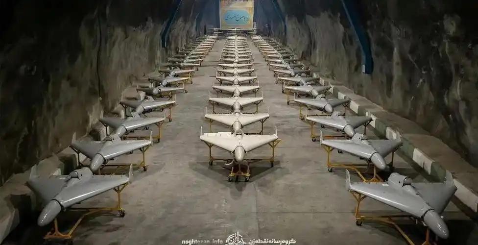 特朗普话音刚落，伊朗80枚导弹砸向以色列！2.5万发射台仅用10%？特朗普当局刚