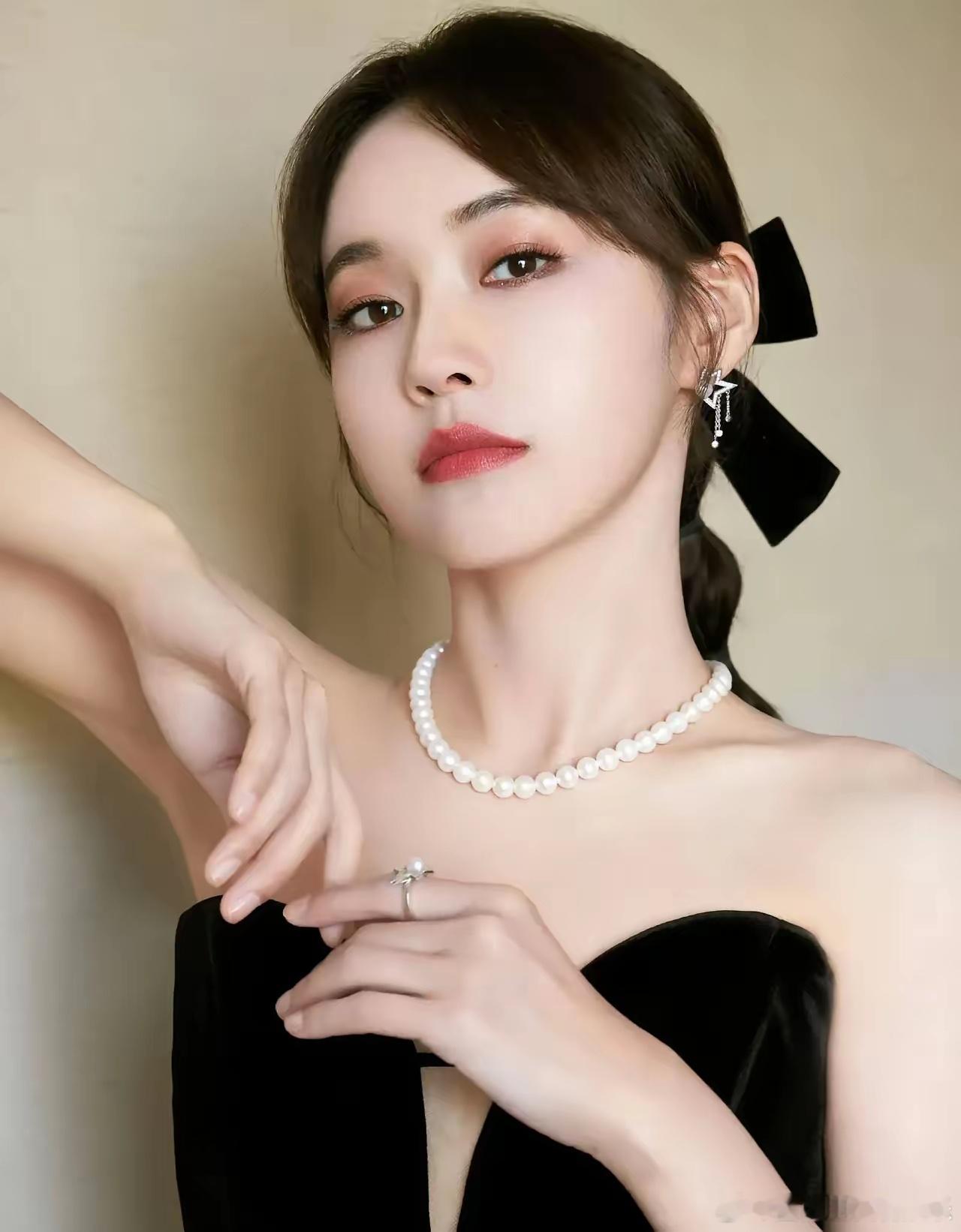 张佳宁估计很难大火了，原因很简单，不是她演技不好，也不是没有资源，而是她演的角色