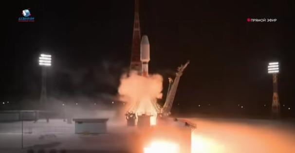 可能很多朋友不知道，昨天俄罗斯在距离咱们很近的东方发射场，成功打了一发联盟2.1