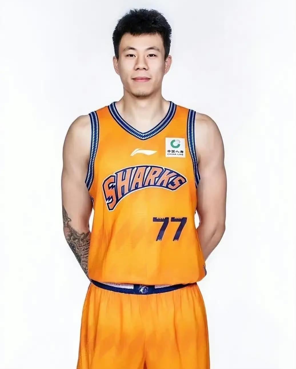 张镇麟乱打都能赢[笑着哭]，上海84-68战胜江苏，一战打出了2个无可争议的事实！