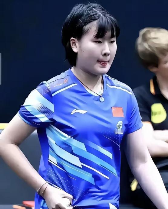 又一个陈梦？——天才少女姜依依山东青岛人，15岁。中国乒乓球女队一队选手