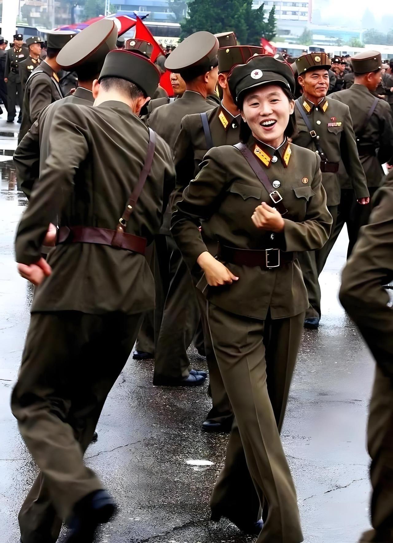 朝鲜现役军人有约130万，位居全球第四，靠什么养这么多士兵呢？ 在全球都