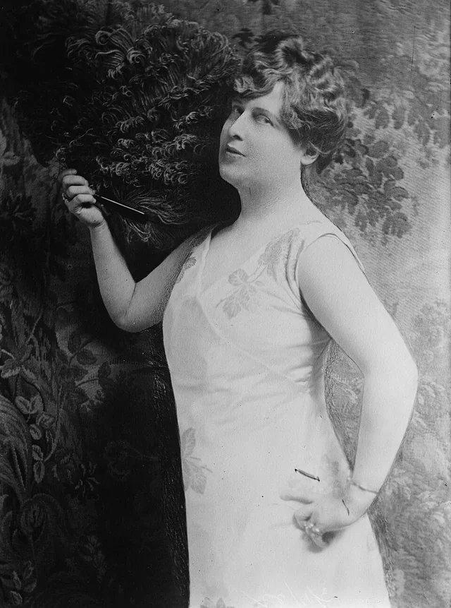 弗洛伦斯·福斯特·詹金斯（FlorenceFosterJenkins）于18