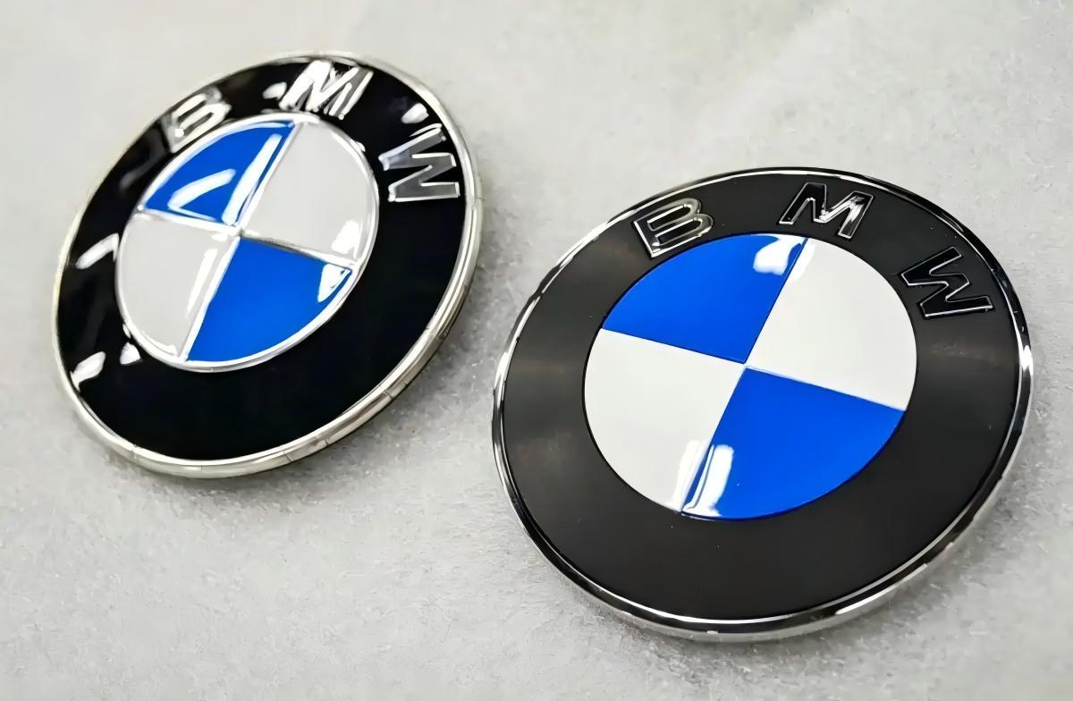 宝马官宣从2月起搭载新车标！新标造型更简洁近日，宝马汽车发布了一条正式公告