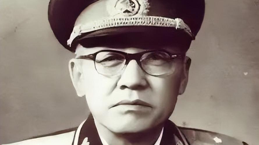 他是红军元老级人物,在战场上立下赫赫功勋,为何只授少将军衔?