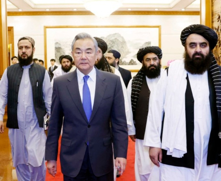 中国和阿富汗谈妥了5月21日，外交部长王毅会见阿富汗代理外长穆塔基，就未来的合