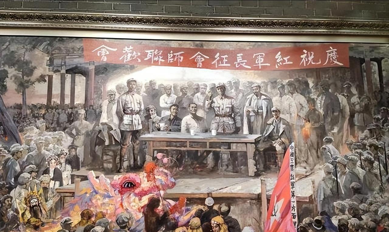 1936年，红二、六军团与红四方面军在甘孜会师。当时，红四方面军物资供应较为充足