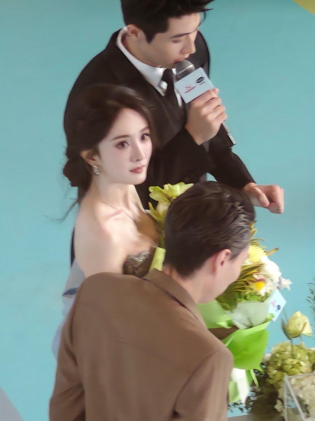 生图直出！真的实在太美了！这个妆造我称为年度最佳、冰雪女王