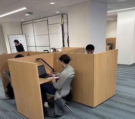 听说这是最符合员工审美的工位