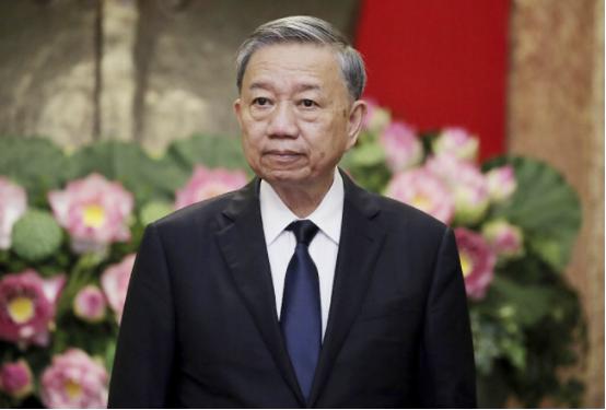 根据朝媒刚刚公布的消息，越南的苏林将于10月9日至11日对朝进行国事访问。这也是