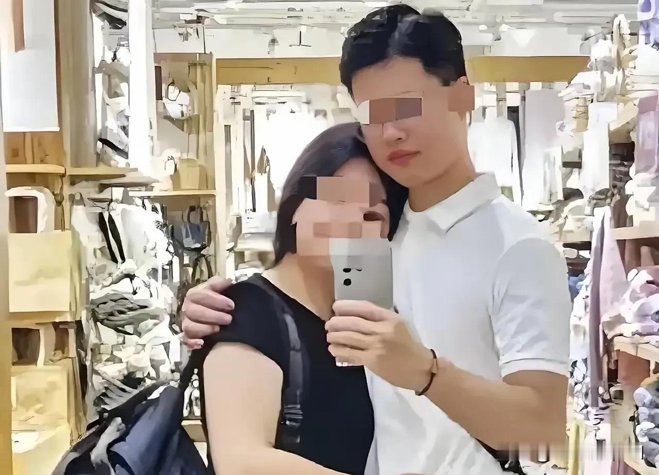 为了让她出国留学，丈夫把仅有的房子卖了。她却拋夫弃子婚内出轨。该女子出国后和他