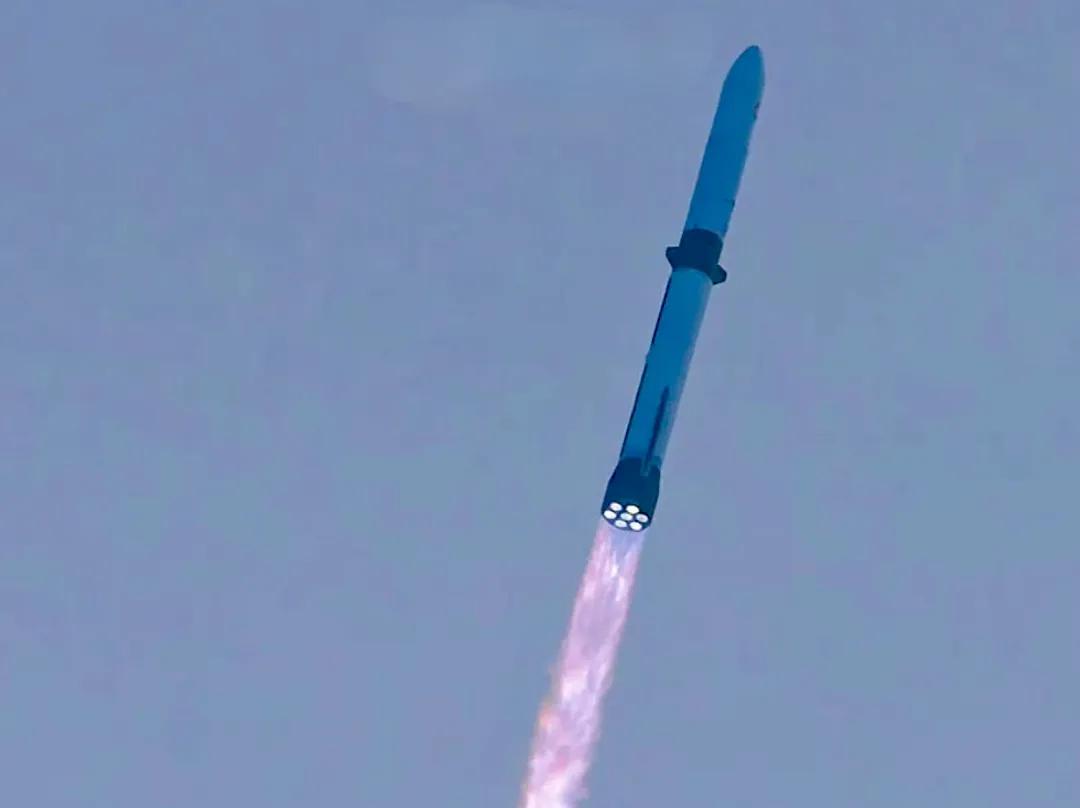 被美国“阿尔忒弥斯”载人登月项目寄予厚望的蓝色起源新格伦火箭，其第三次发射把这卫