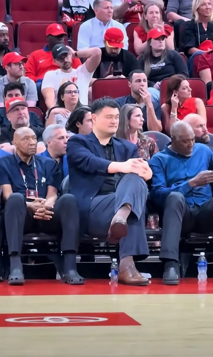 以后恐怕难有第二个中国人，能够像姚明那样，在美国NBA享受这么好的待遇了。